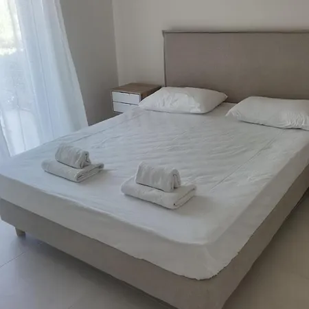 Appartement 两卧室公寓-带露台花园