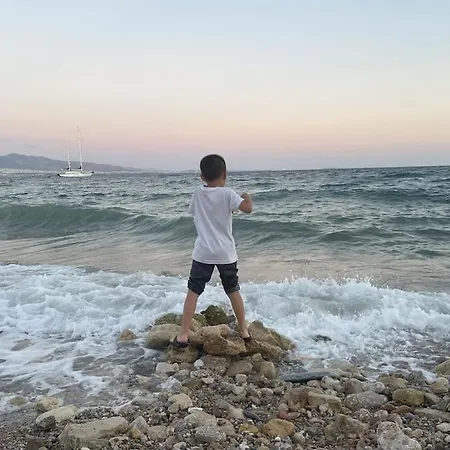 两卧室公寓-带露台花园 Daire *